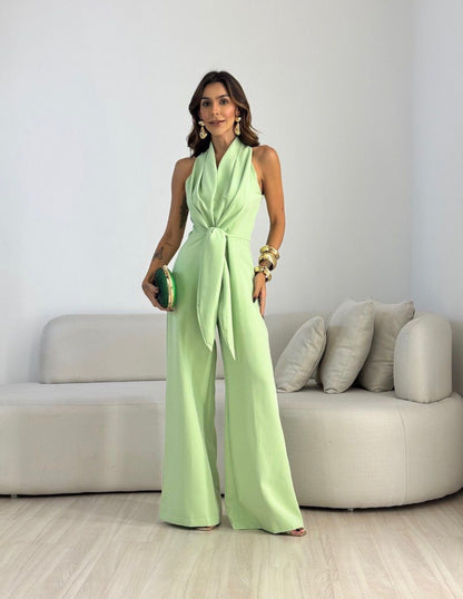 Carol F. · Mono Elegante de Lujo Contemporáneo
