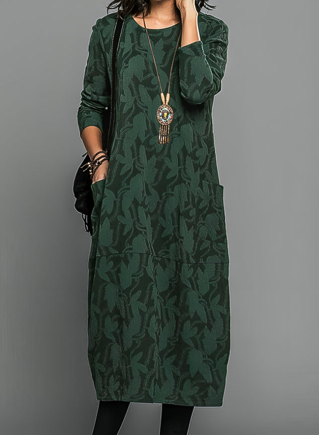 Cassie. Vestido invernal casual de cuello redondo
