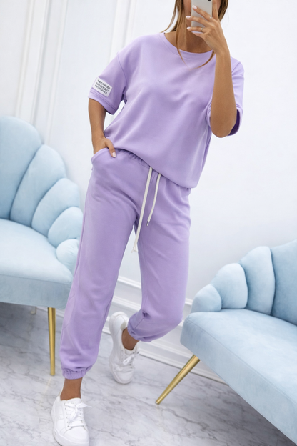 Conjunto de dos piezas para mujer con top liso y pantalón fluido