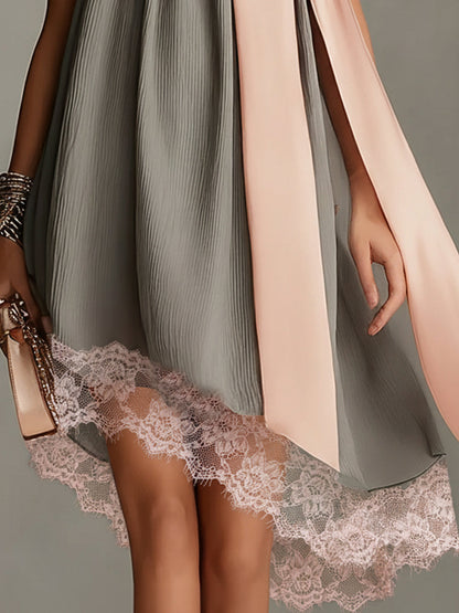 Beatrice · Vestido Mini Gris de Satén con Lazo Rosa y Encaje