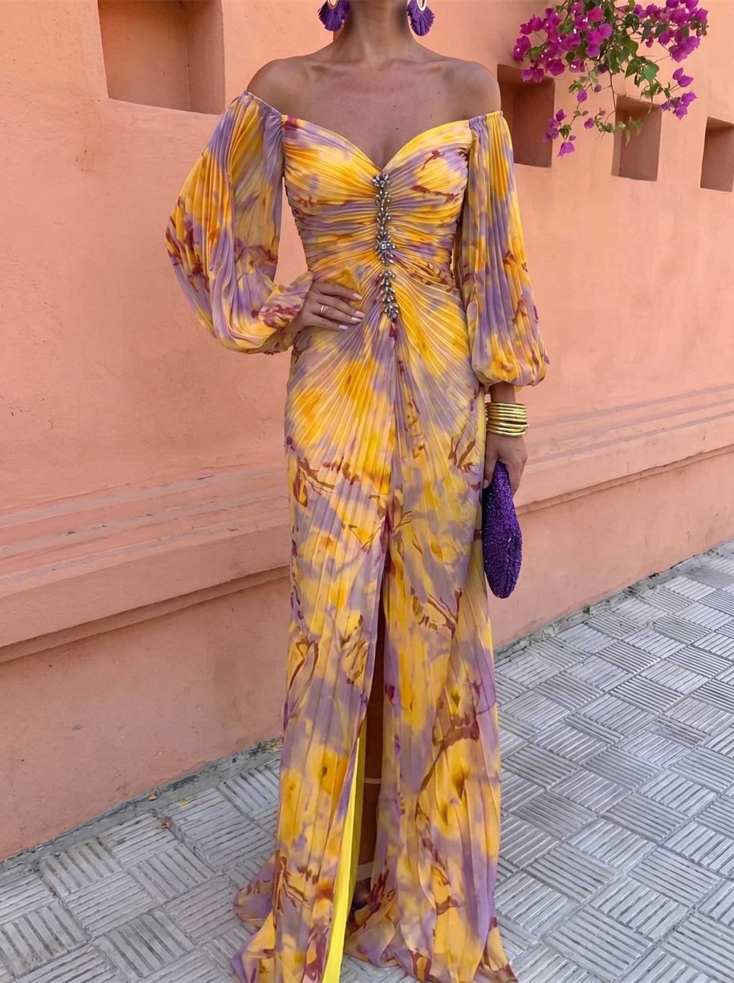 Kristin · Vestido Midi con Escote Profundo