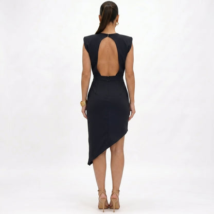 Aurora · Vestido Asimétrico con Hombros Estructurados
